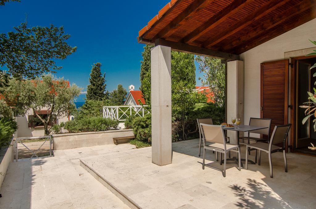 Apartmani Alice Njivice Dış mekan fotoğraf